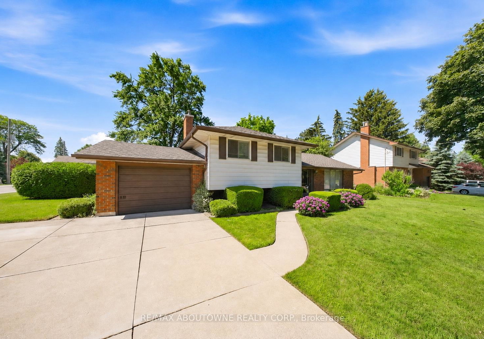 73-price-avenue-hamilton-ontario-x13533426