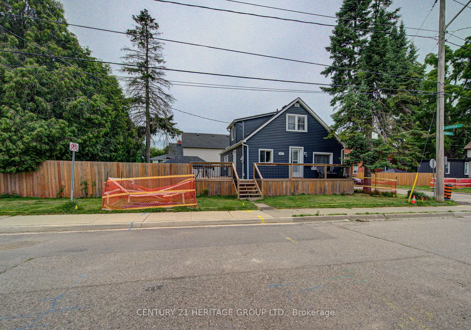 42-henry-street-cambridge-ontario-x13533436