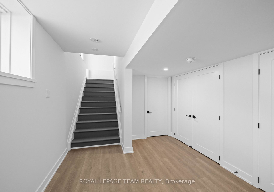 113moore-street-brockville-ontario-x13533452