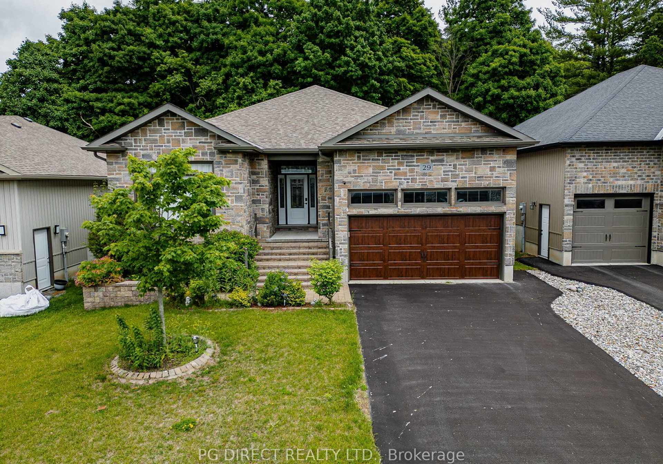 29-autumn-grove-quinte-west-ontario-x13533468