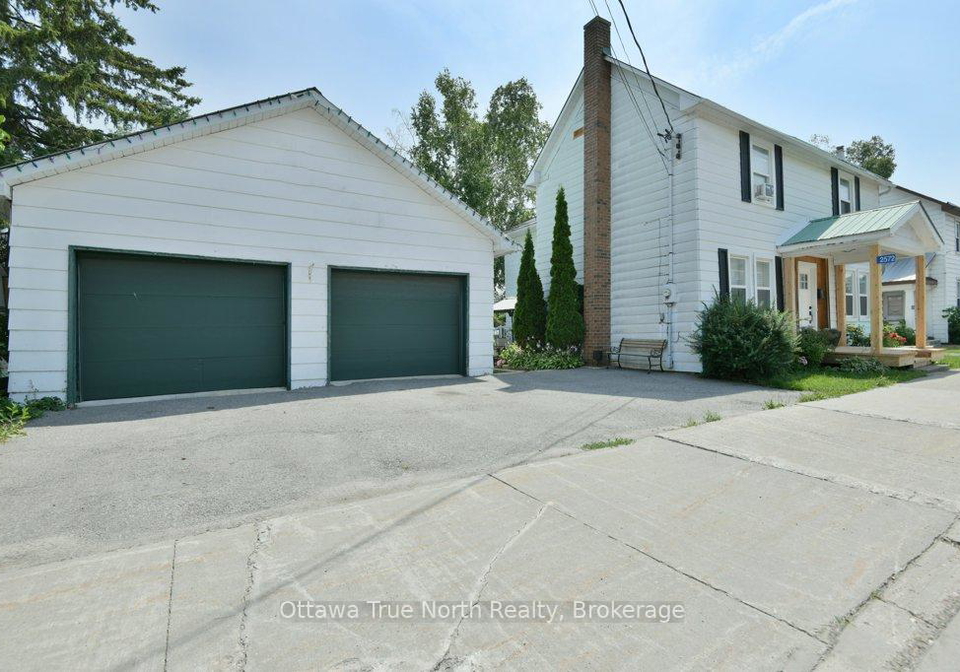 2572-county-road-29-n-mississippi-mills-ontario-x13533496