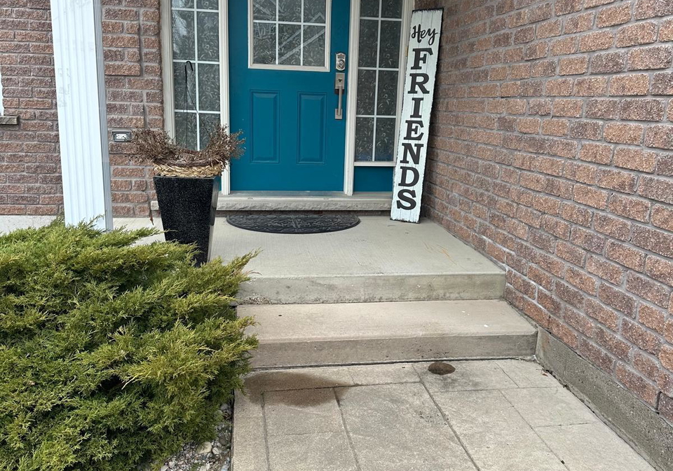 100-southview-court-woodstock-ontario-x13533542