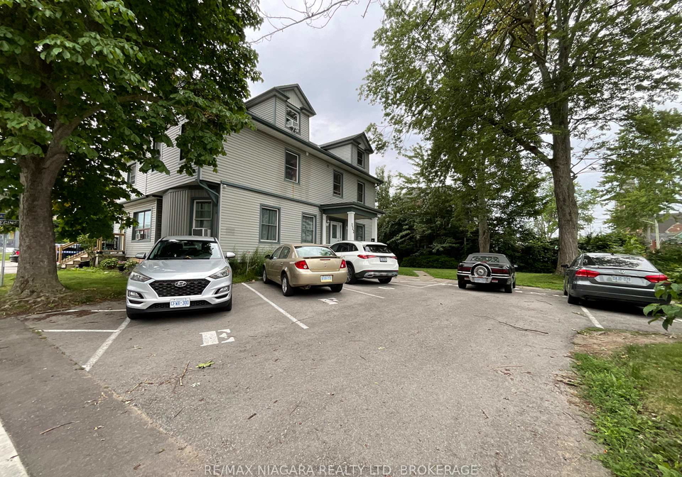 122-hellems-avenue-welland-ontario-x13533580