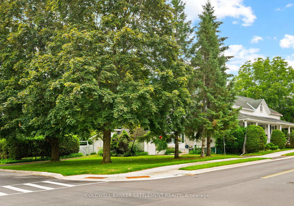 36-craig-street-perth-ontario-x13533656