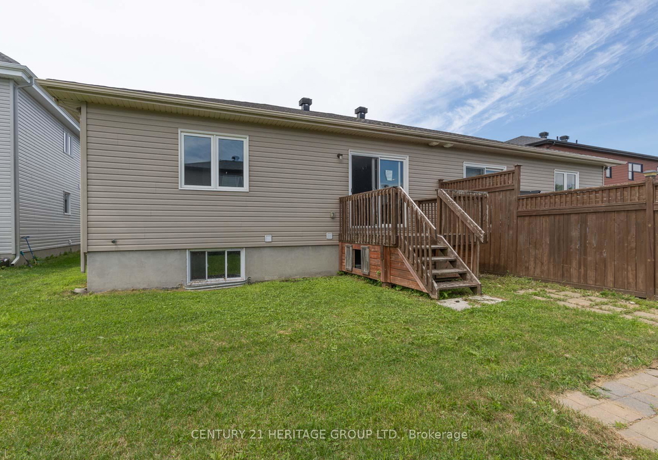 367-trillium-circle-alfred-and-plantagenet-ontario-x13533706