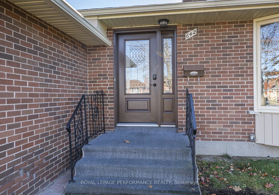 642-sherbourne-road-ottawa-ontario-x13533722