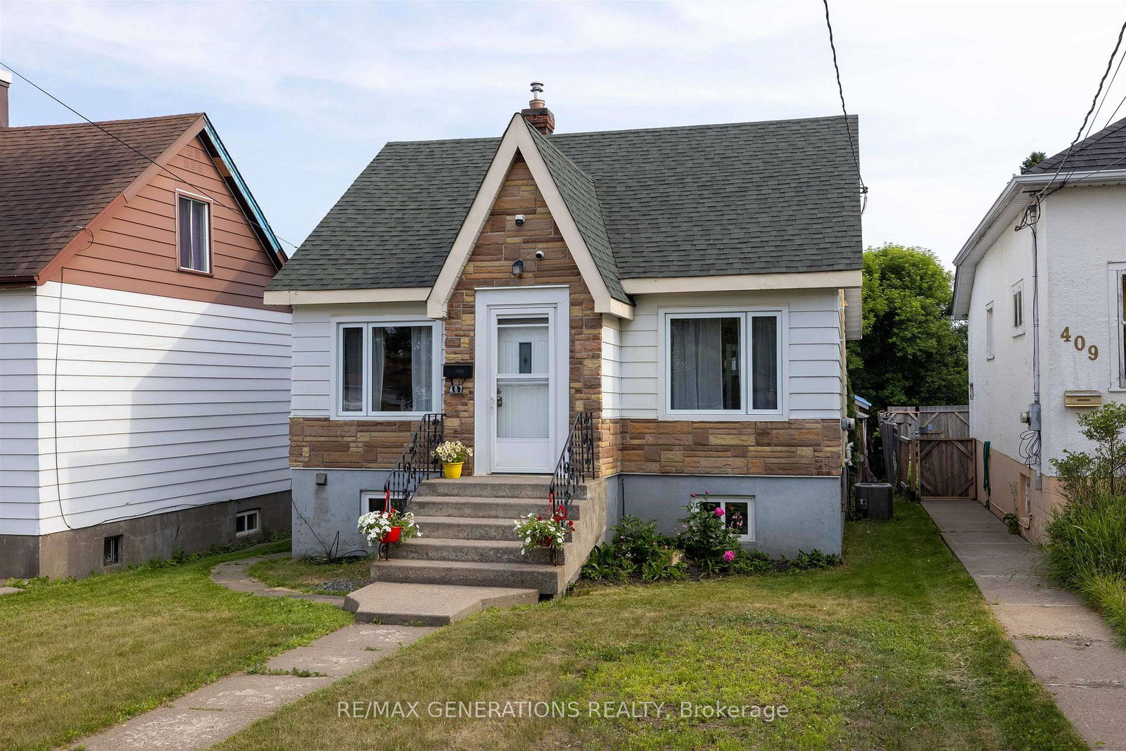 407-markland-street-thunder-bay-ontario-x13533812