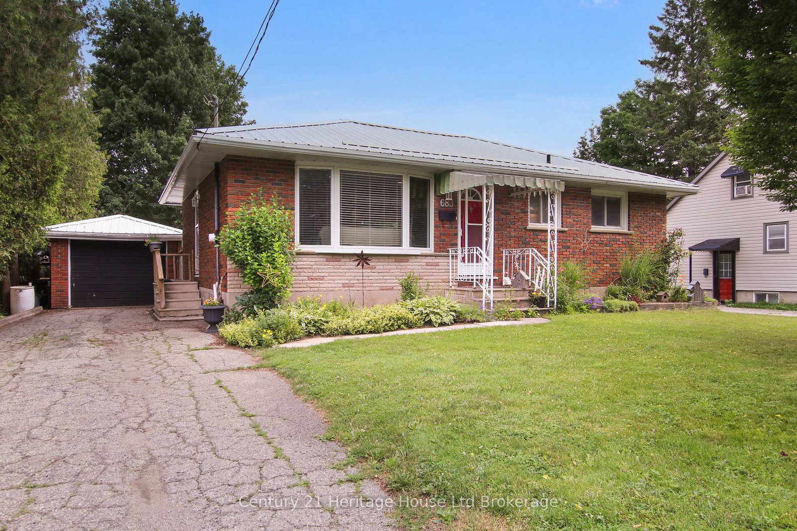 683-college-avenue-woodstock-ontario-x13533828