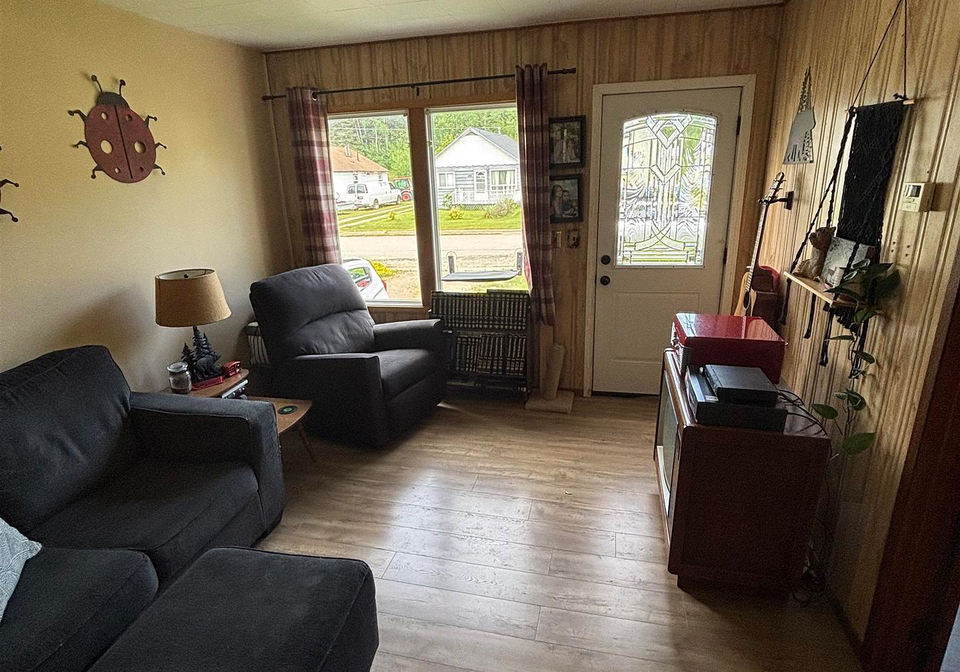 209-fotheringham-ave-atikokan-ontario-x13533888