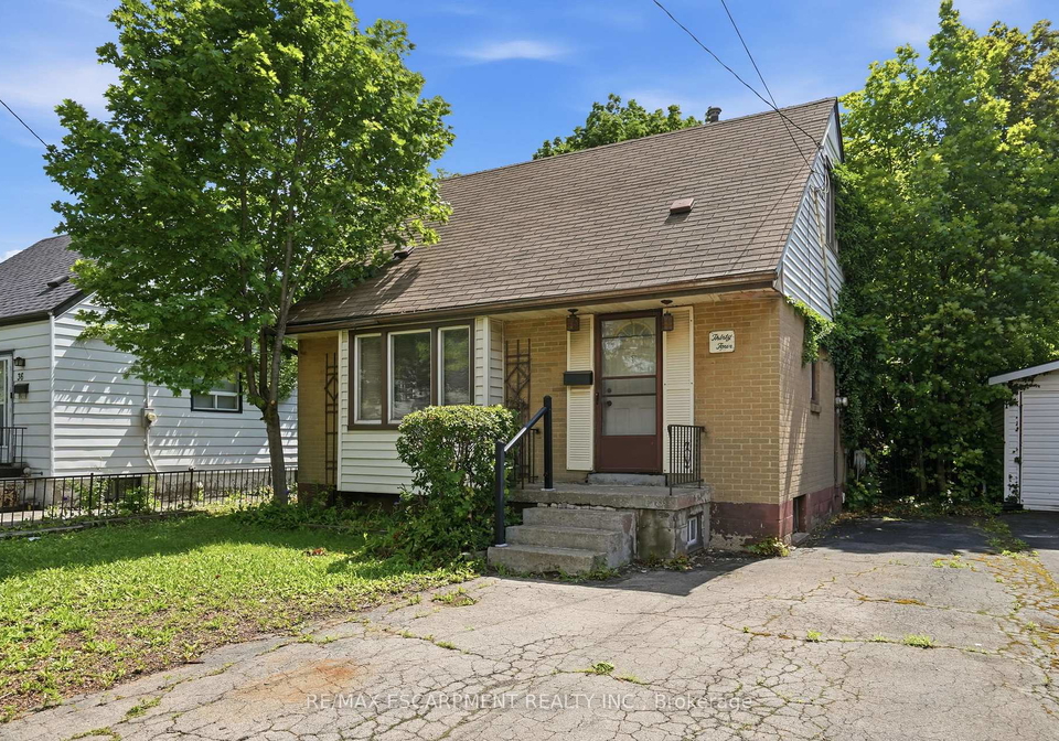 34-eaton-place-hamilton-ontario-x13533926