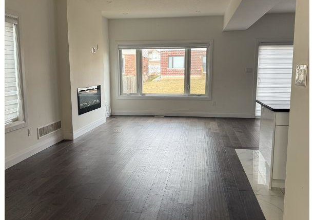2912-lemieux-walk-london-south-ontario-x13534270
