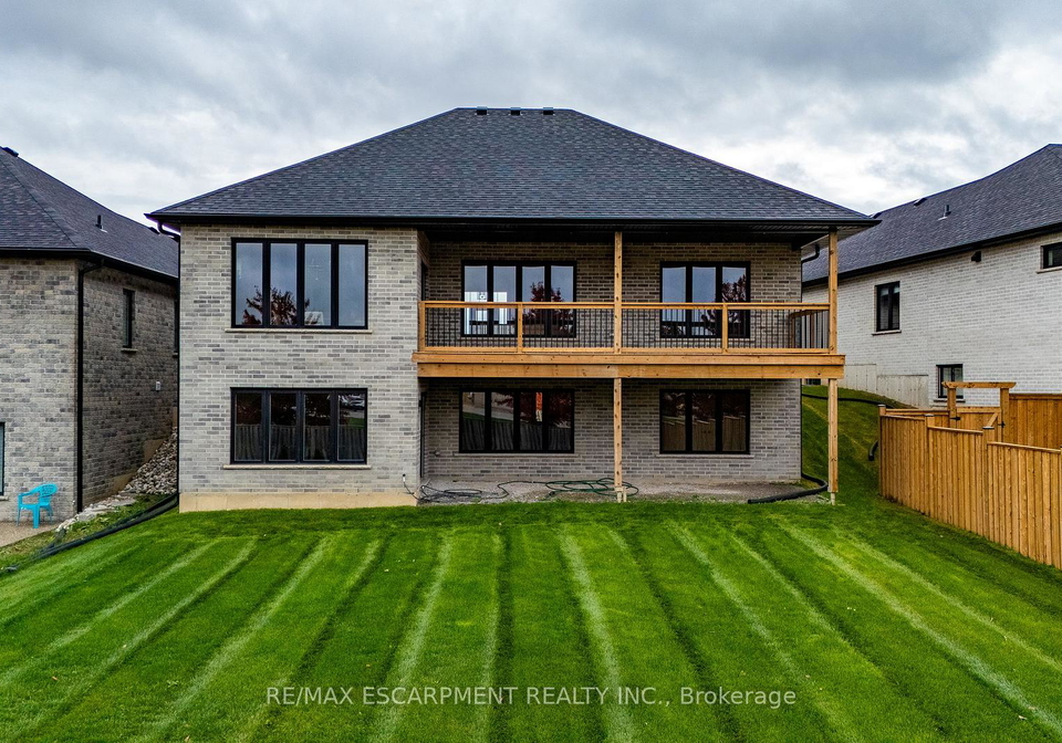 34-andrew-avenue-norfolk-ontario-x13534420