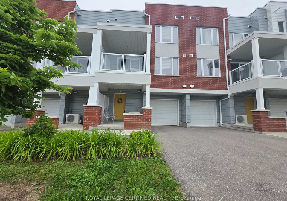 9-valencia-avenue-kitchener-ontario-x13534422