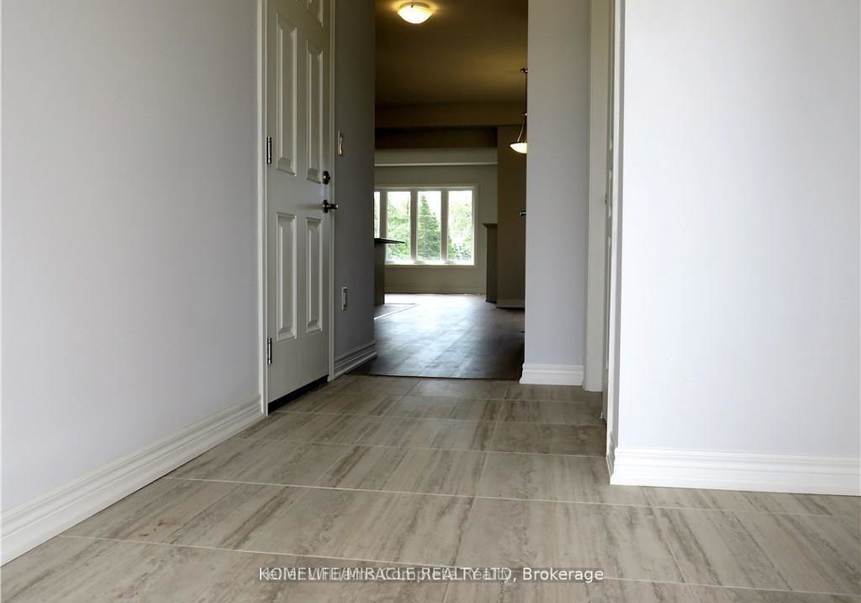 9585-tallgrass-avenue-niagara-falls-ontario-x13534626