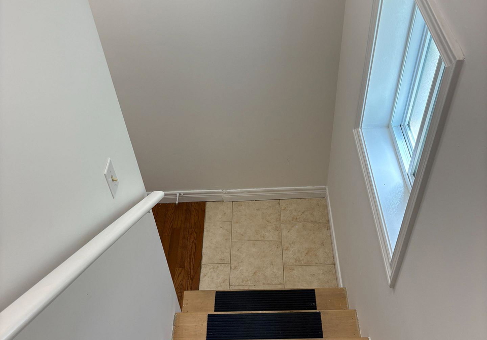 48-londonderry-drive-hamilton-ontario-x13534830