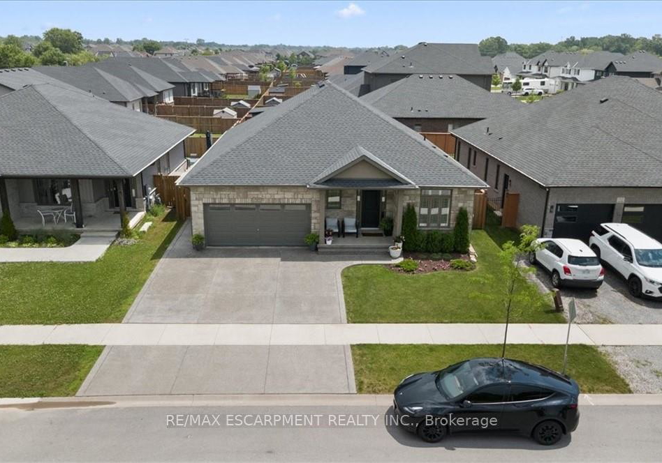242-julia-drive-welland-ontario-x13534938