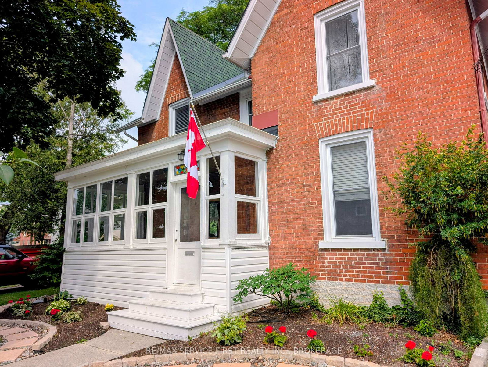 15-graham-street-e-greater-napanee-ontario-x13535060