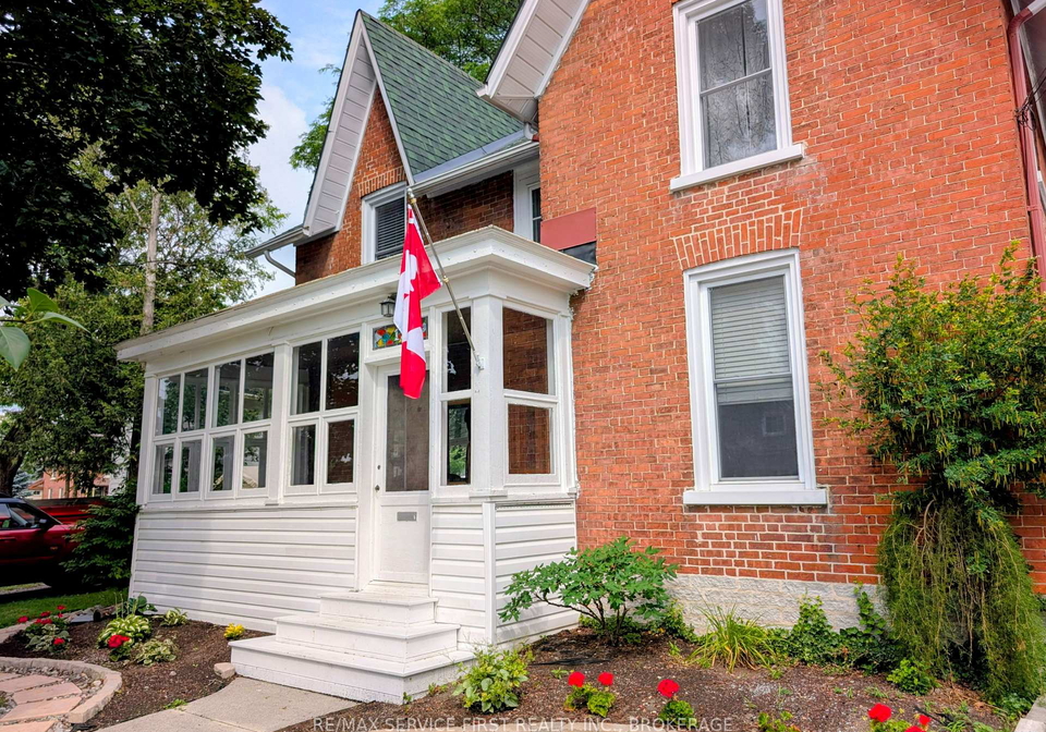 15-graham-street-e-greater-napanee-ontario-x13535060