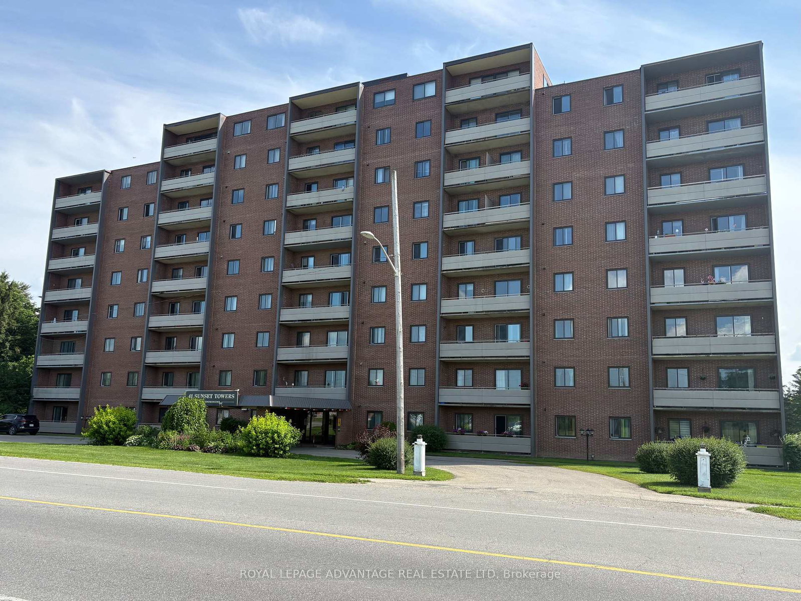 41-sunset-boulevard-perth-ontario-x13535104