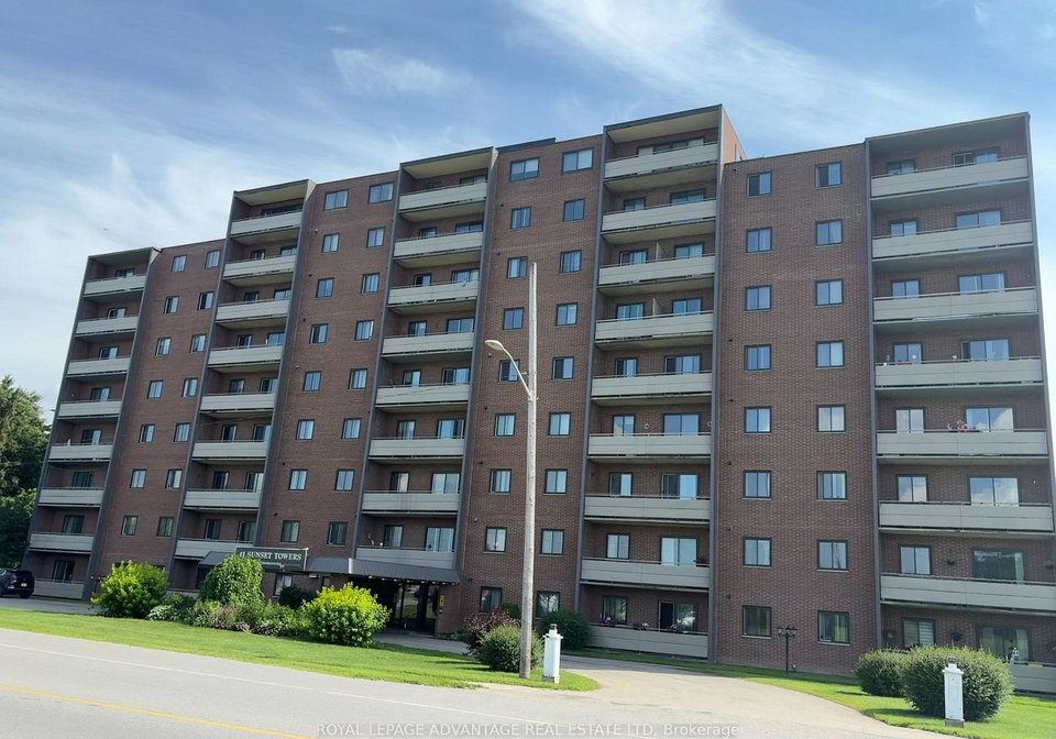 41-sunset-boulevard-perth-ontario-x13535104