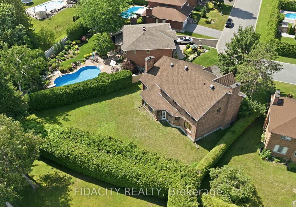25-pine-bluff-trail-ottawa-ontario-x13535122