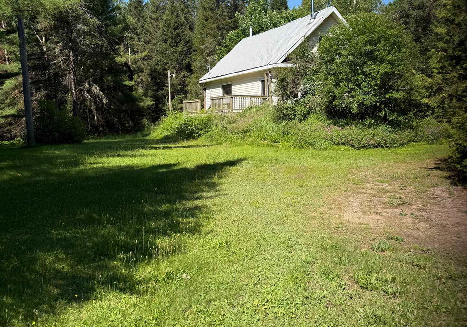 944-hwy-592-highway-n-perry-ontario-x13535272
