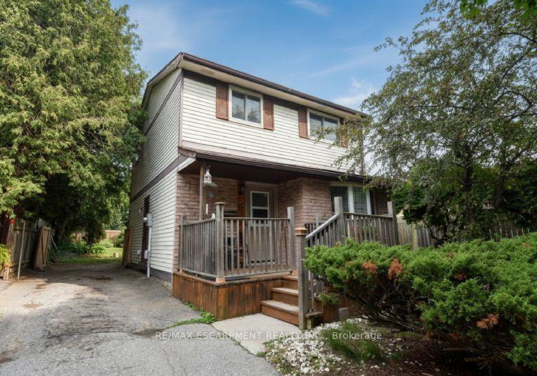 6-viscount-road-brantford-ontario-x13535502