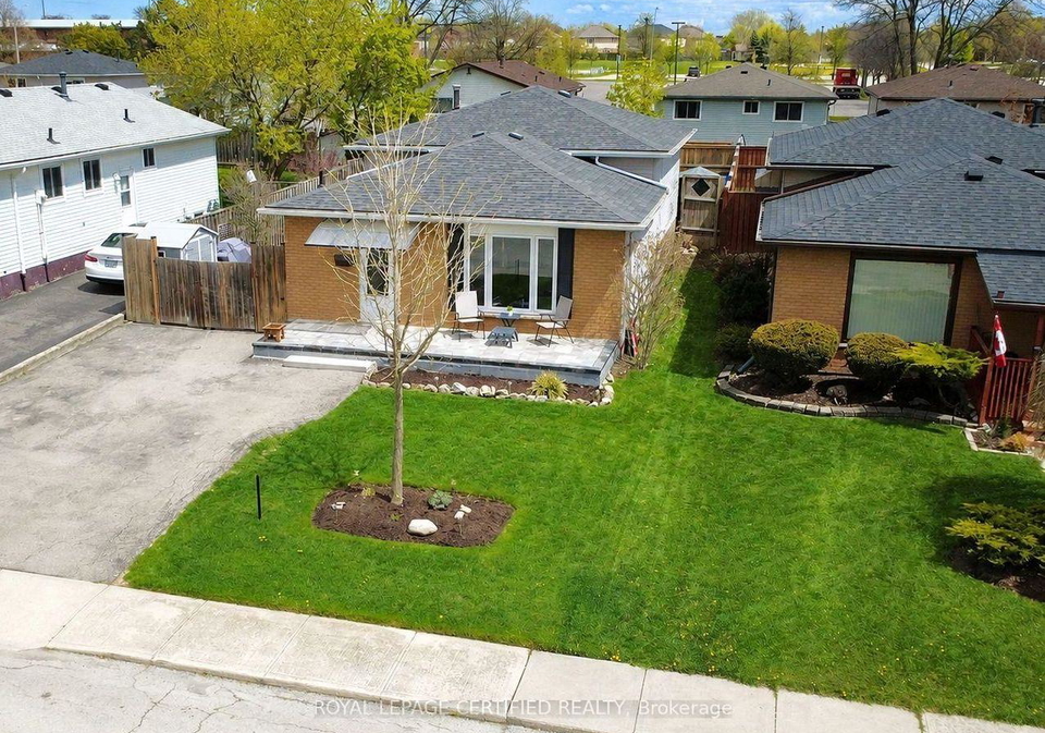 27-lambert-street-hamilton-ontario-x13535650