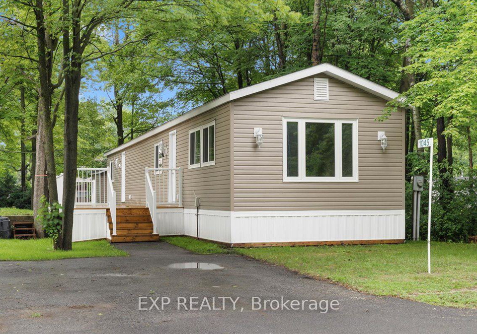 1045-vista-barrett-private-ottawa-ontario-x13535890