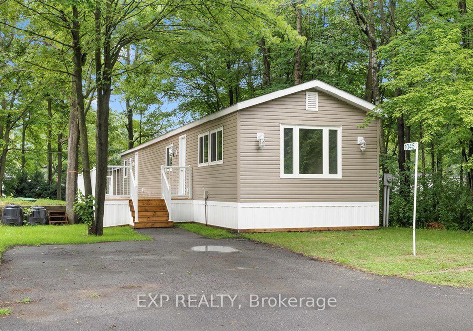 1045-vista-barrett-private-ottawa-ontario-x13535890