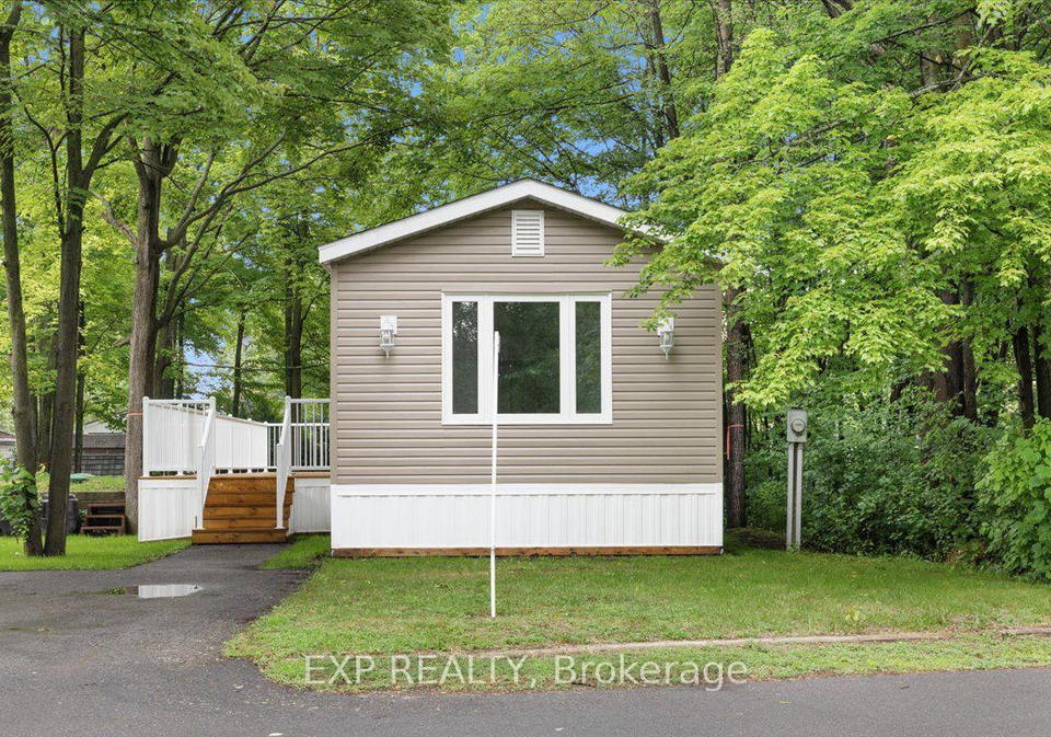1045-vista-barrett-private-ottawa-ontario-x13535890