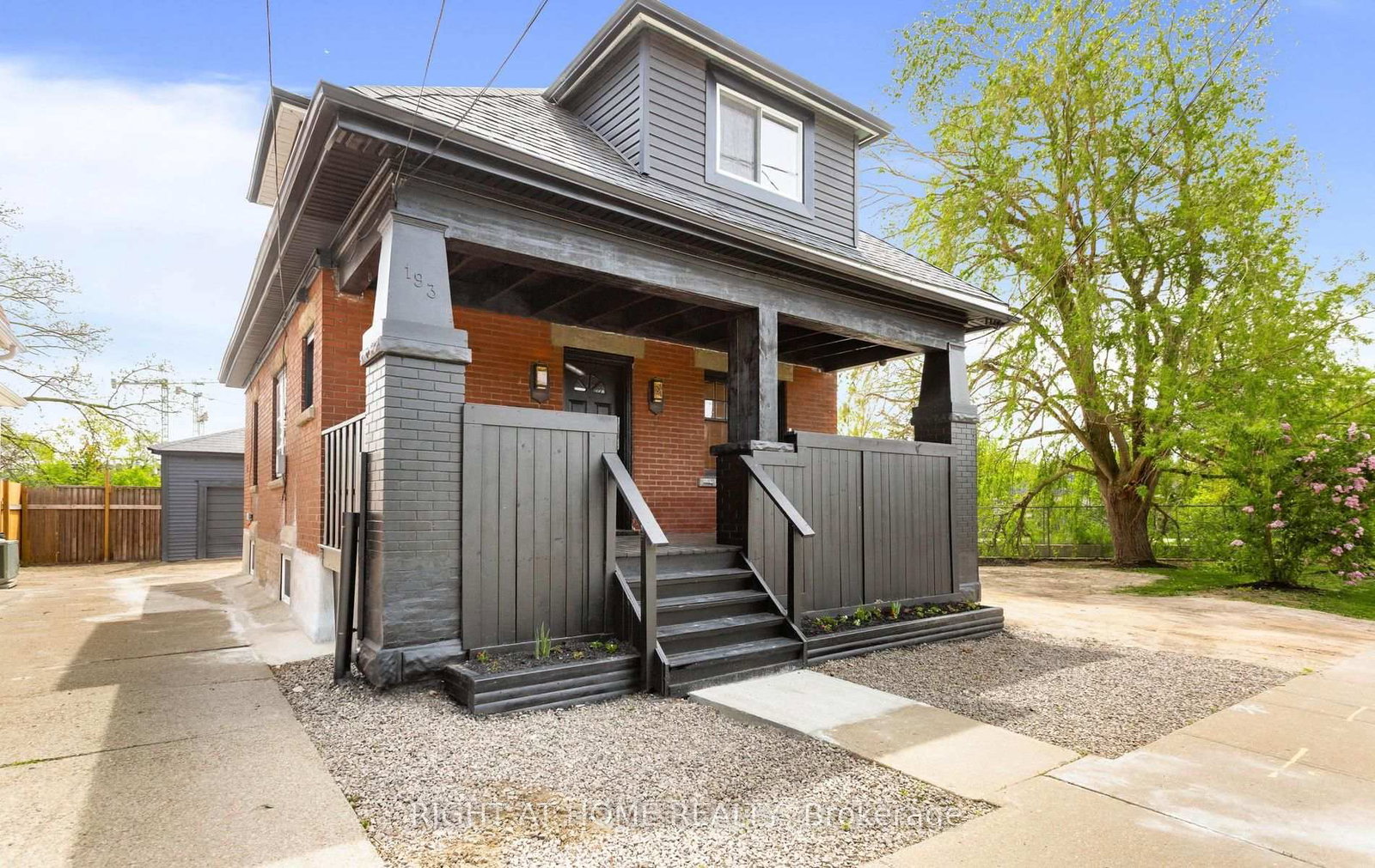 193-madison-avenue-s-kitchener-ontario-x13535980