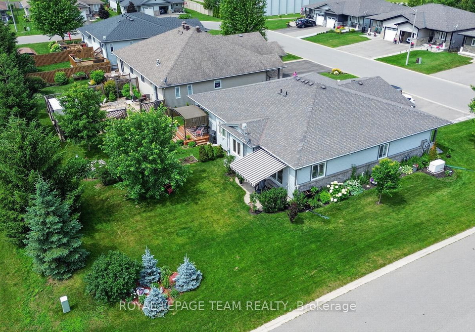 321-fischl-drive-prescott-ontario-x13536128