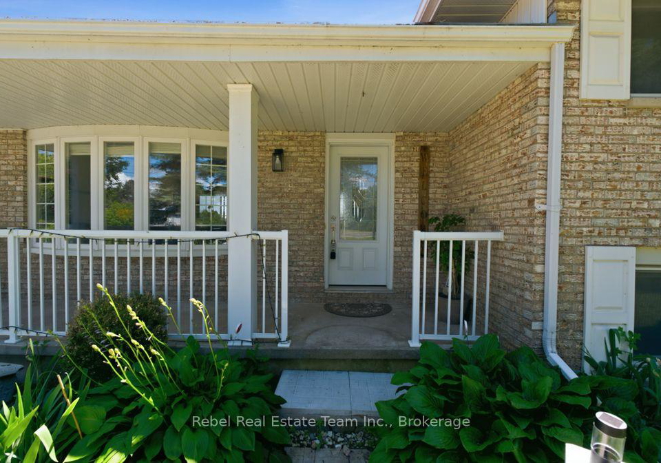 615-hamilton-road-quinte-west-ontario-x13536130