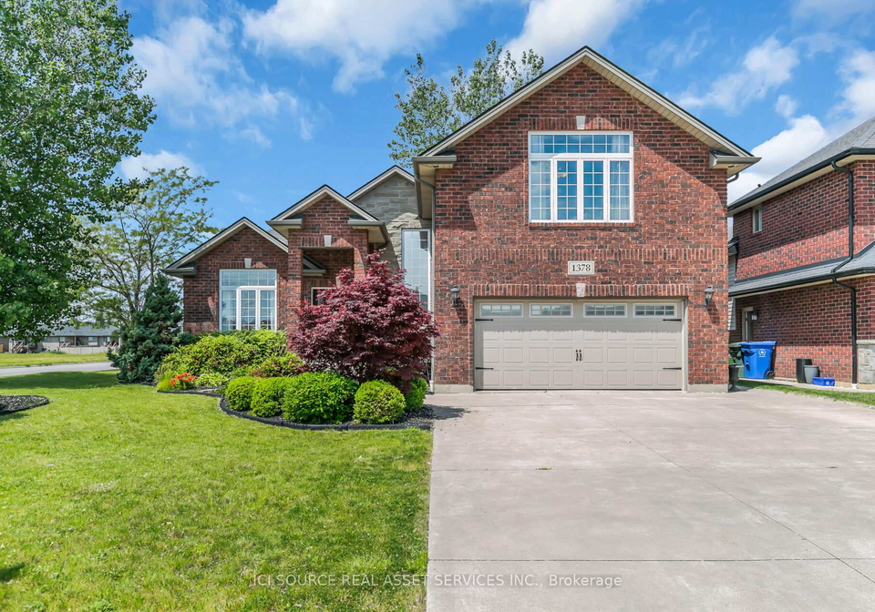 1378-traditional-trail-lakeshore-ontario-x13536144