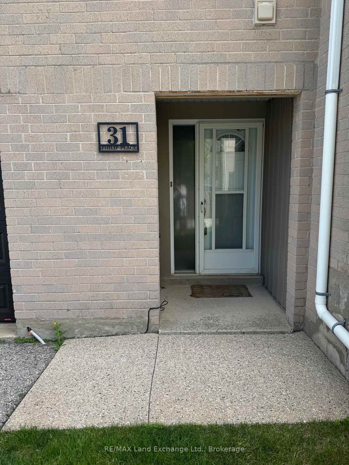philip-place-kincardine-ontario-x13536170