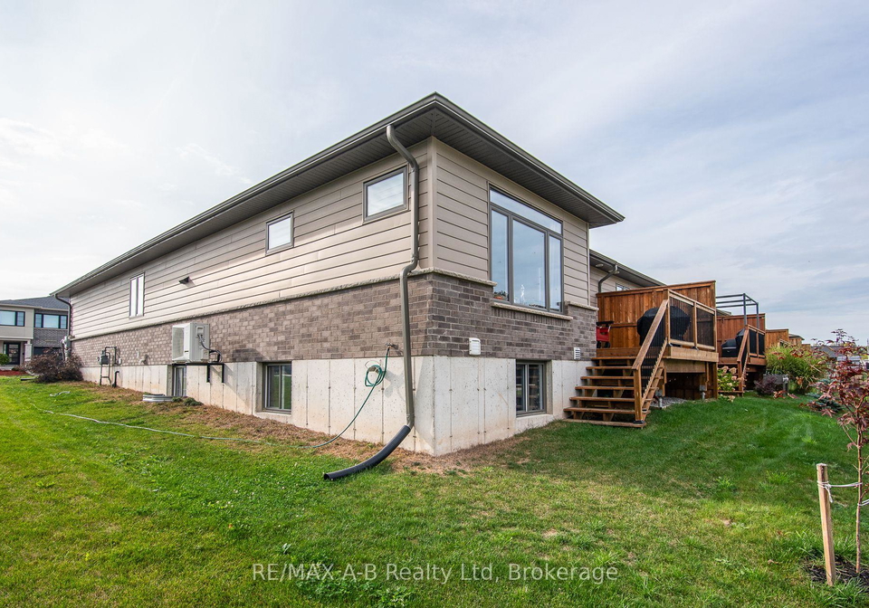 172-hooper-street-st-marys-ontario-x13536270