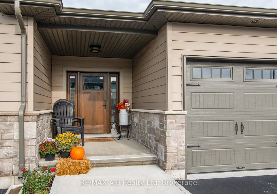 172-hooper-street-st-marys-ontario-x13536270
