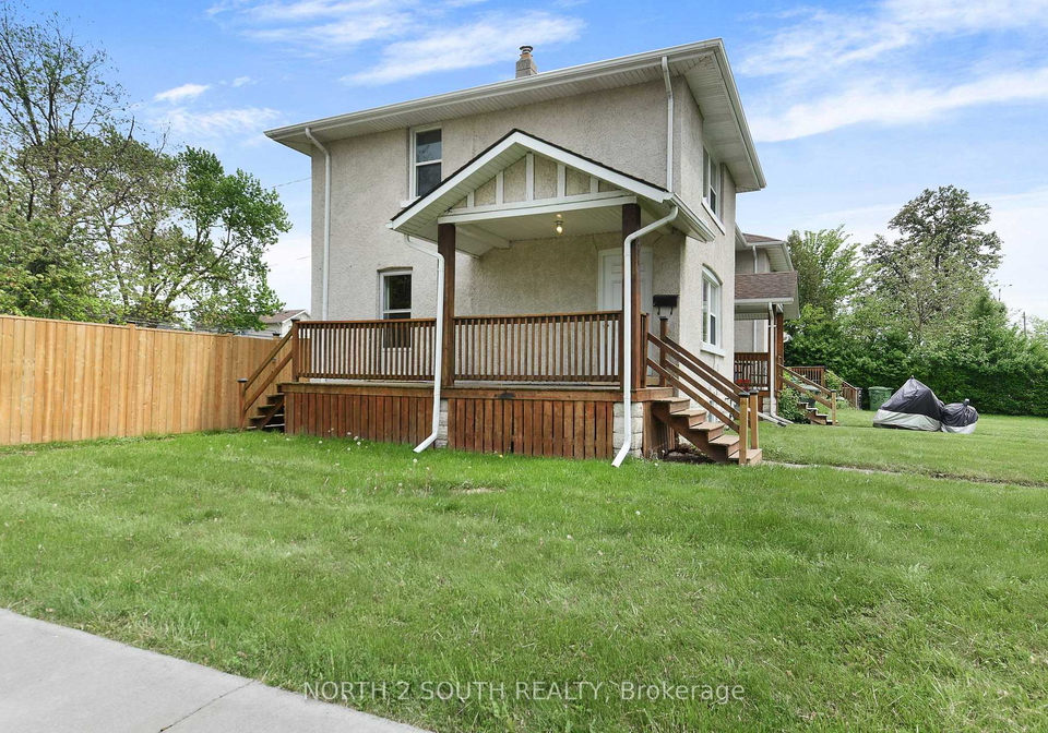 1604-bruce-avenue-windsor-ontario-x13536358