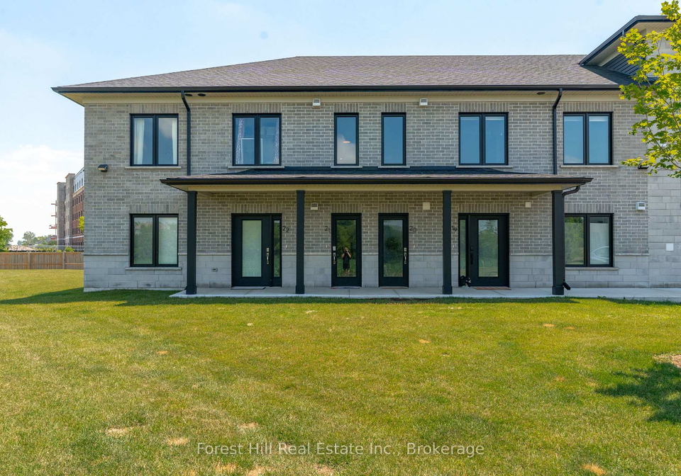 3202-vivian-line-stratford-ontario-x13536530
