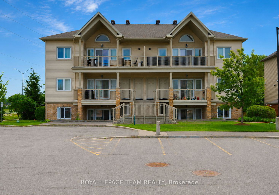366-wood-acres-grove-ottawa-ontario-x13536622