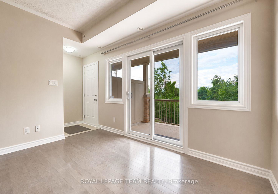 366-wood-acres-grove-ottawa-ontario-x13536622