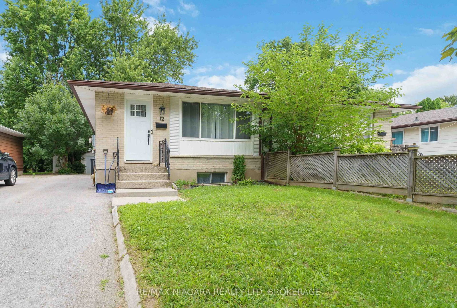 12-wallace-street-st-catharines-ontario-x13536720