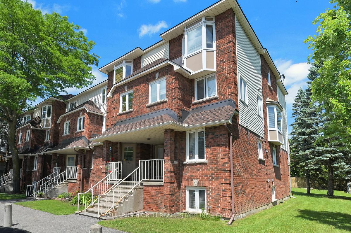 362-briston-private-ottawa-ontario-x13536846