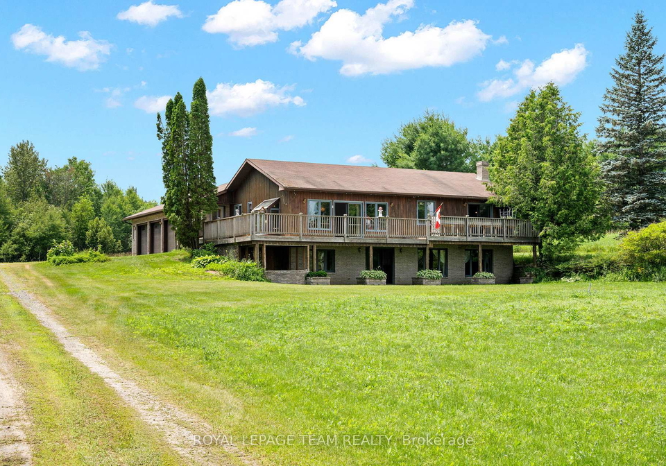 1551-flower-station-road-lanark-highlands-ontario-x13536852