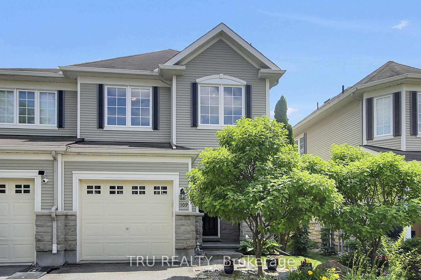 109-braddock-private-ottawa-ontario-x13536884