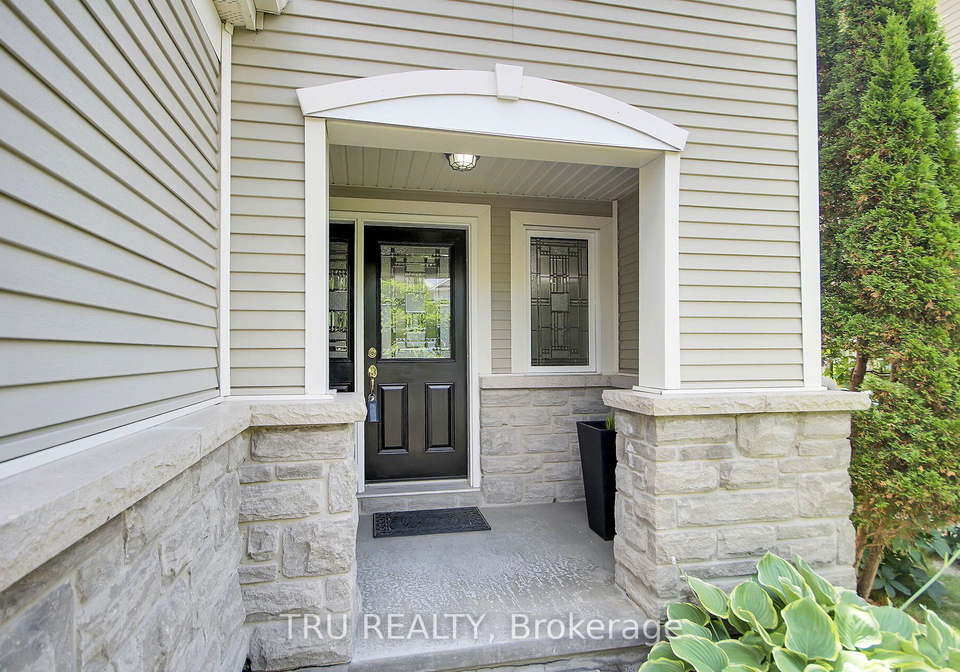 109-braddock-private-ottawa-ontario-x13536884