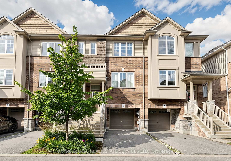 7-birot-lane-hamilton-ontario-x13537034