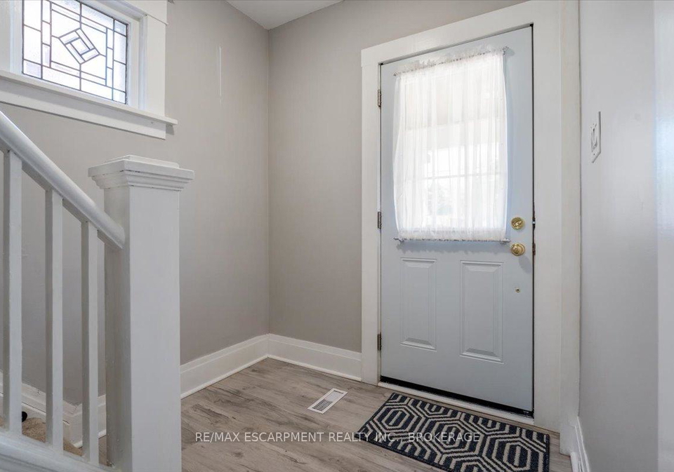 3-carleton-street-s-thorold-ontario-x13537058