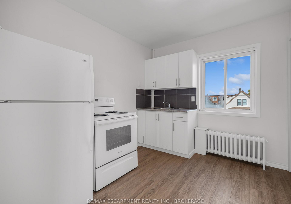 7-maitland-street-thorold-ontario-x13537078